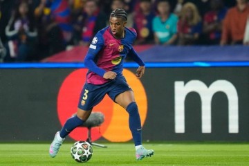 阿斯报:巴尔德迫切希望周中出战国米,巴萨对球员复出持谨慎态度