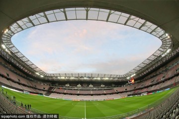 登顶积分榜首,罗马赛季前三个意甲客场全胜,队史第四次做到