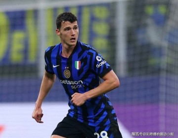 十字路口的抉择:帕瓦尔陷沙特高薪与欧洲荣耀两难