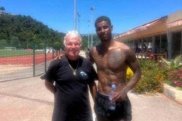 拉什福德今夏恐被下放曼联青年队!拉爵或降价租给巴萨,避免尴尬场面