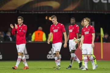 德甲中游卡位战:霍芬海姆主场破局盼胜,奥格斯堡客场稳守争分