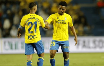 西甲保级生死战:拉斯帕尔马斯困兽犹斗,巴伦西亚客场猎分