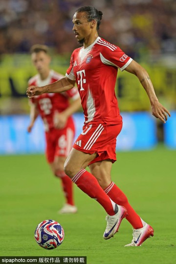 拜仁震撼报价拉什福德!6500万英镑挖角曼联核心,德甲霸主野心暴露