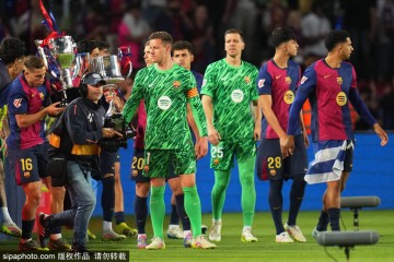 弗里克巴萨“青春风暴”!9大新星首秀全解析:谁是真核?谁又黯然离场?